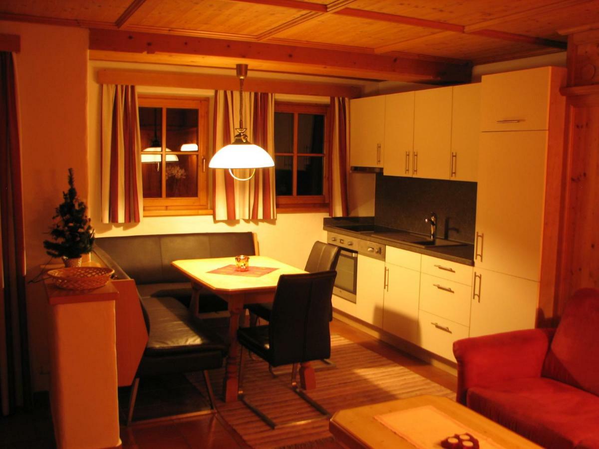 Appartement Lotte Familie Gruenberger Brixen im Thale Exterior foto