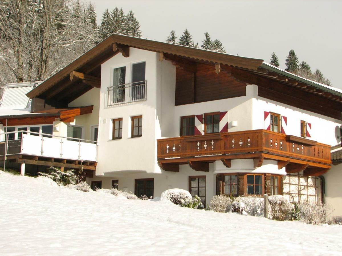 Appartement Lotte Familie Gruenberger Brixen im Thale Exterior foto